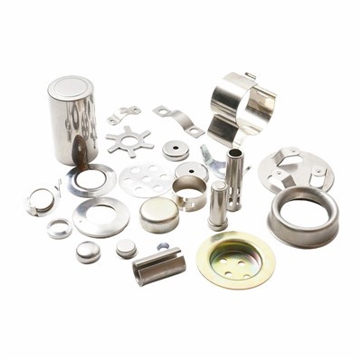 Lokšņu metāla presēšana