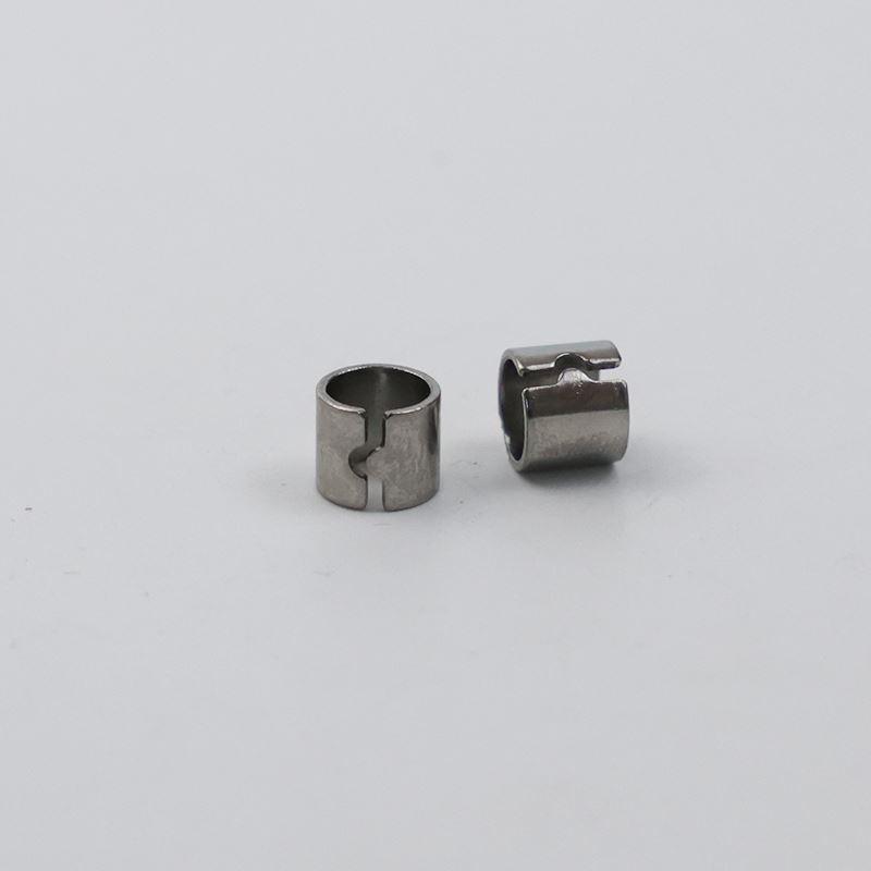 Sadalītās bukses gultnis